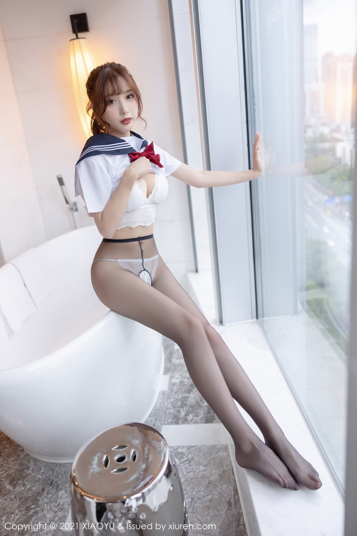 Jpxgyw.com_[XiaoYu画语界]Vol.623_模特林星阑性感JK制服半脱露开档黑丝裤袜秀翘臀撩人诱惑写真73P