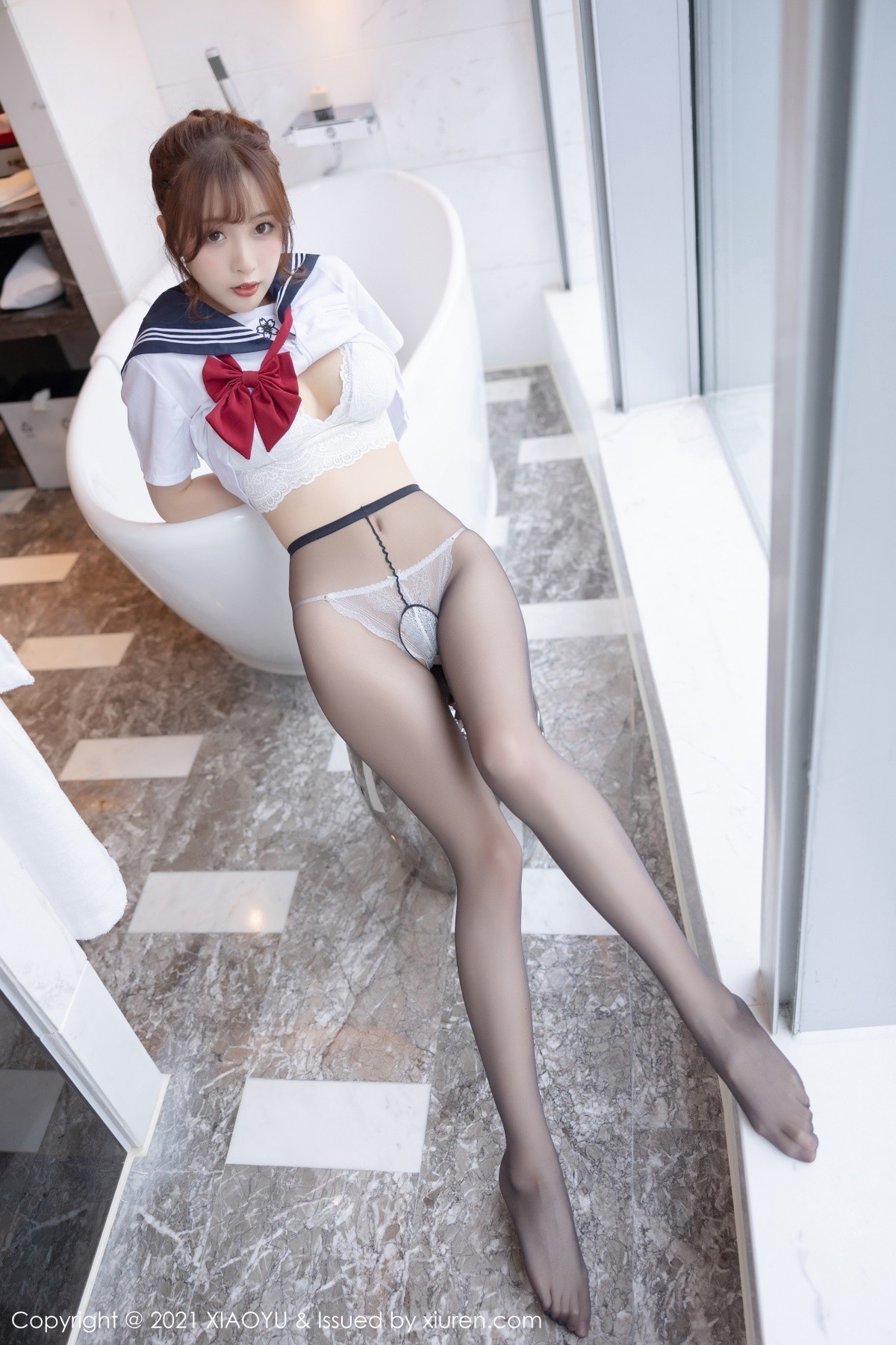 Jpxgyw.com_[XiaoYu画语界]Vol.623_模特林星阑性感JK制服半脱露开档黑丝裤袜秀翘臀撩人诱惑写真73P