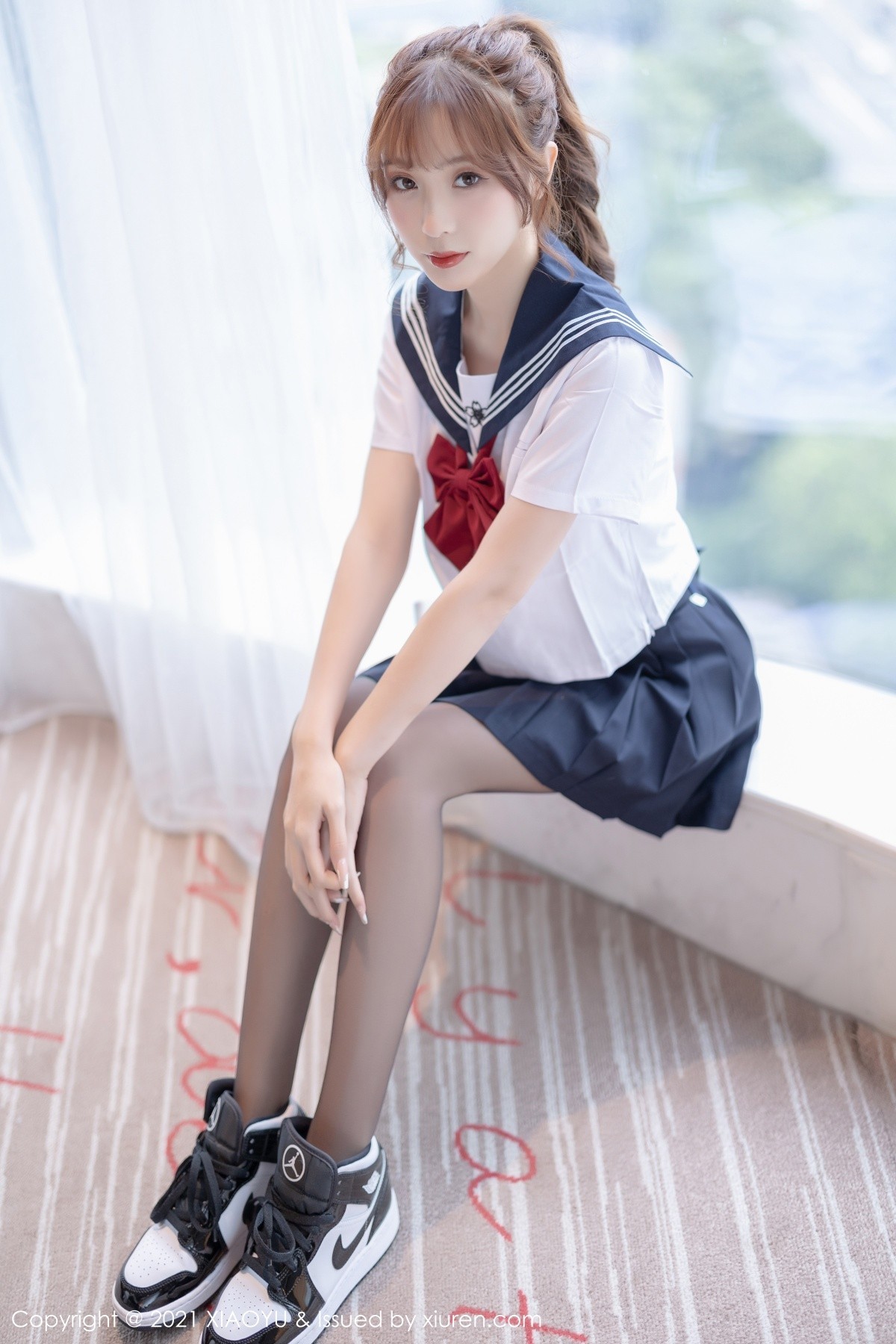 Jpxgyw.com_[XiaoYu画语界]Vol.623_模特林星阑性感JK制服半脱露开档黑丝裤袜秀翘臀撩人诱惑写真73P