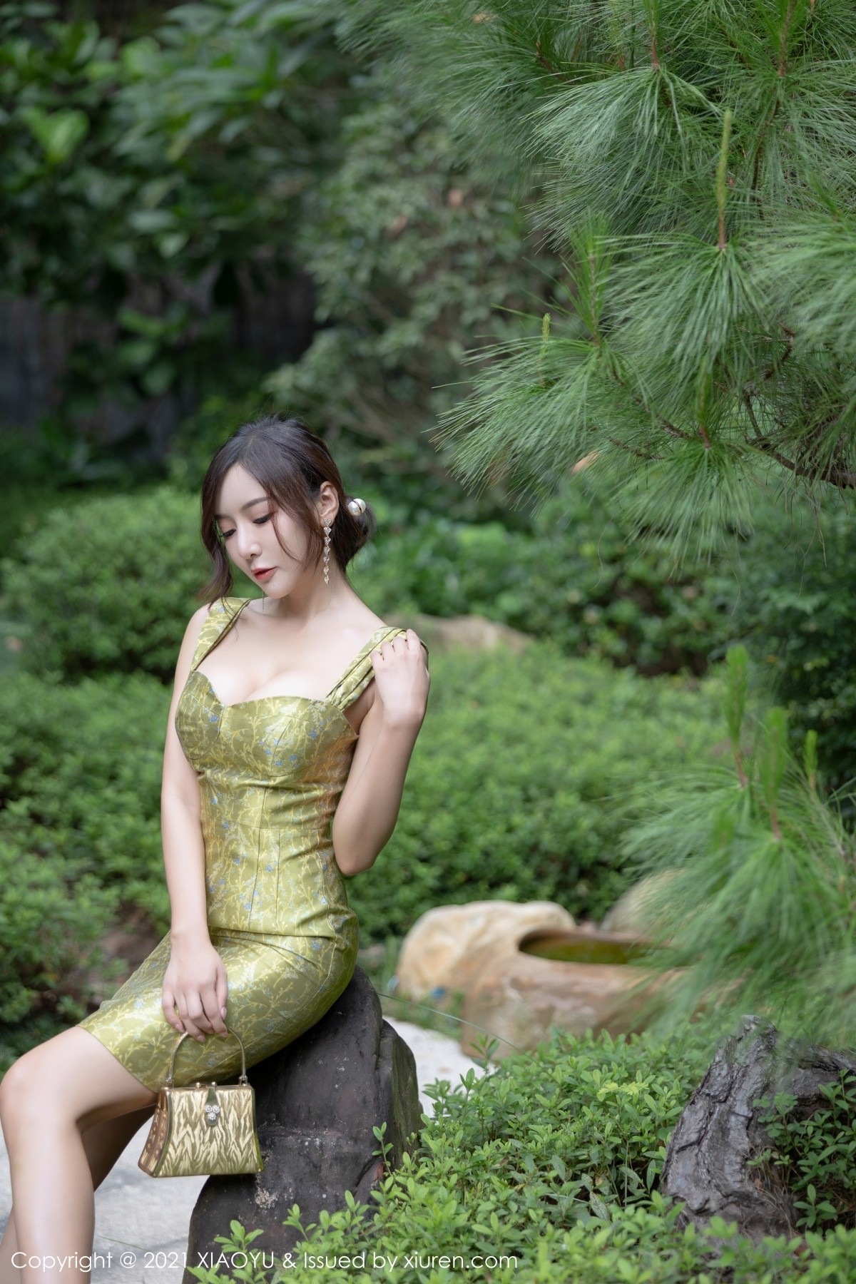Jpxgyw.com_[XiaoYu画语界]Vol.624_女神王馨瑶yanni典雅多姿礼裙+薄透服饰秀火辣身材诱惑写真83P