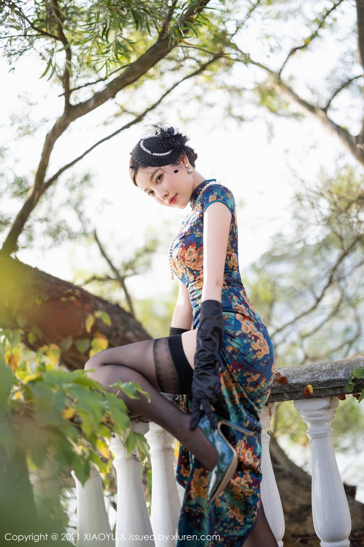 Jpxgyw.com_[XiaoYu画语界]Vol.626_女神杨晨晨sugar广西心愿旅拍脱韵味旗袍露性感内衣诱惑写真90P