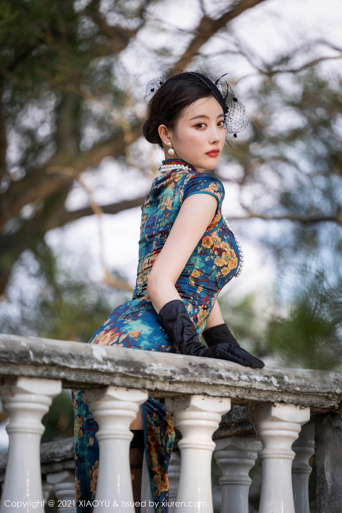 Jpxgyw.com_[XiaoYu画语界]Vol.626_女神杨晨晨sugar广西心愿旅拍脱韵味旗袍露性感内衣诱惑写真90P