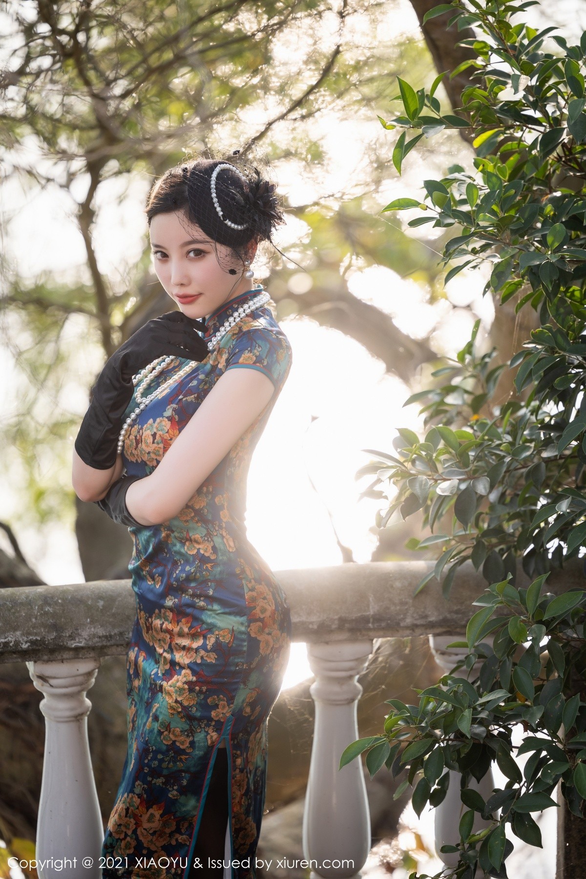 Jpxgyw.com_[XiaoYu画语界]Vol.626_女神杨晨晨sugar广西心愿旅拍脱韵味旗袍露性感内衣诱惑写真90P