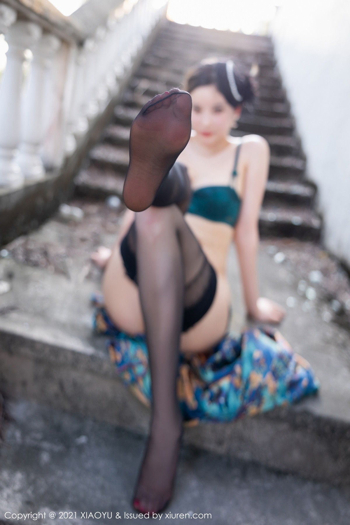 Jpxgyw.com_[XiaoYu画语界]Vol.626_女神杨晨晨sugar广西心愿旅拍脱韵味旗袍露性感内衣诱惑写真90P
