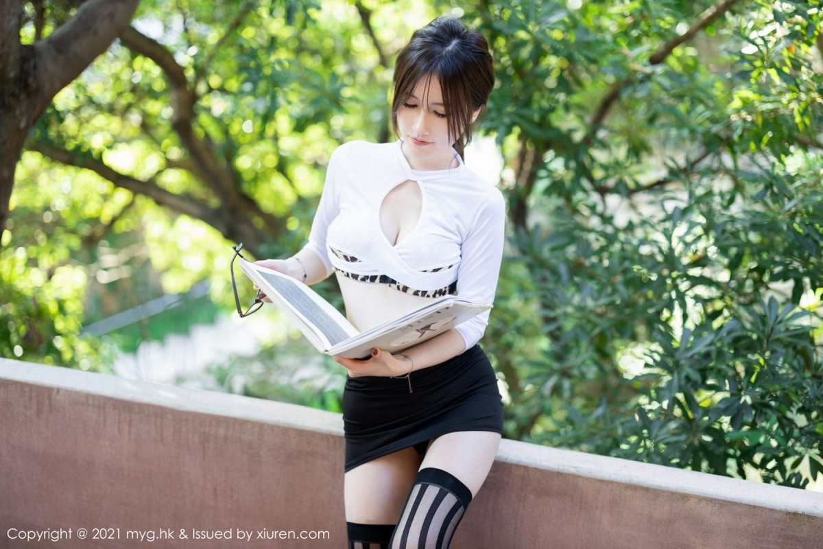 Jpxgyw.com_[MyGirl美媛馆]Vol.598_新人模特美桃酱长三角旅拍豹纹内衣配黑短裙秀翘臀诱惑写真109P
