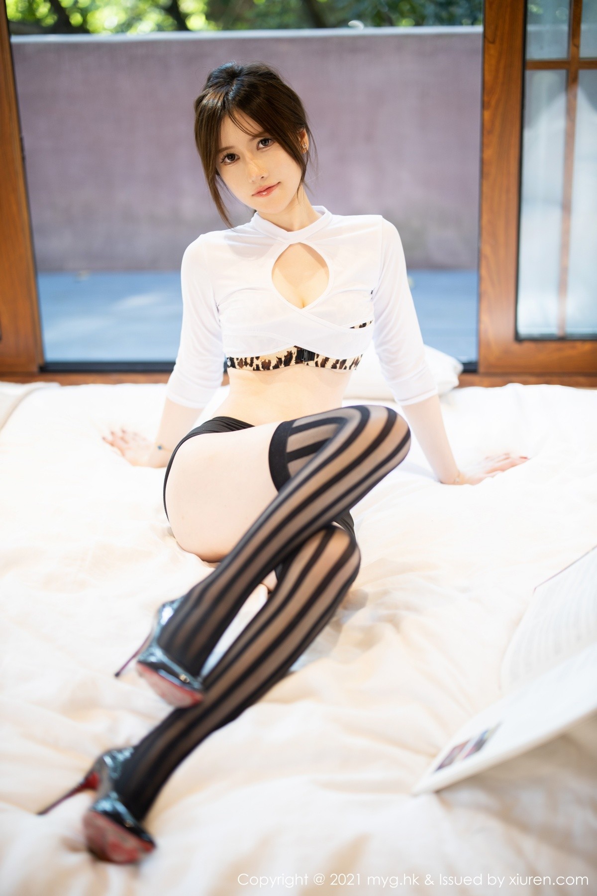 Jpxgyw.com_[MyGirl美媛馆]Vol.598_新人模特美桃酱长三角旅拍豹纹内衣配黑短裙秀翘臀诱惑写真109P