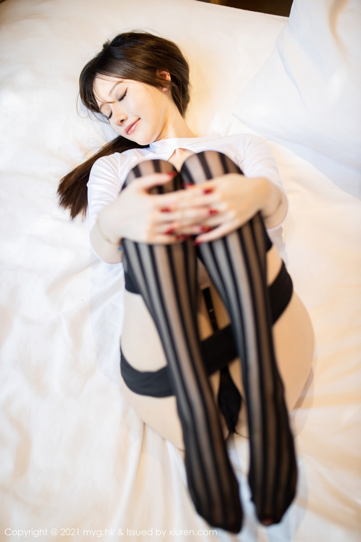 Jpxgyw.com_[MyGirl美媛馆]Vol.598_新人模特美桃酱长三角旅拍豹纹内衣配黑短裙秀翘臀诱惑写真109P