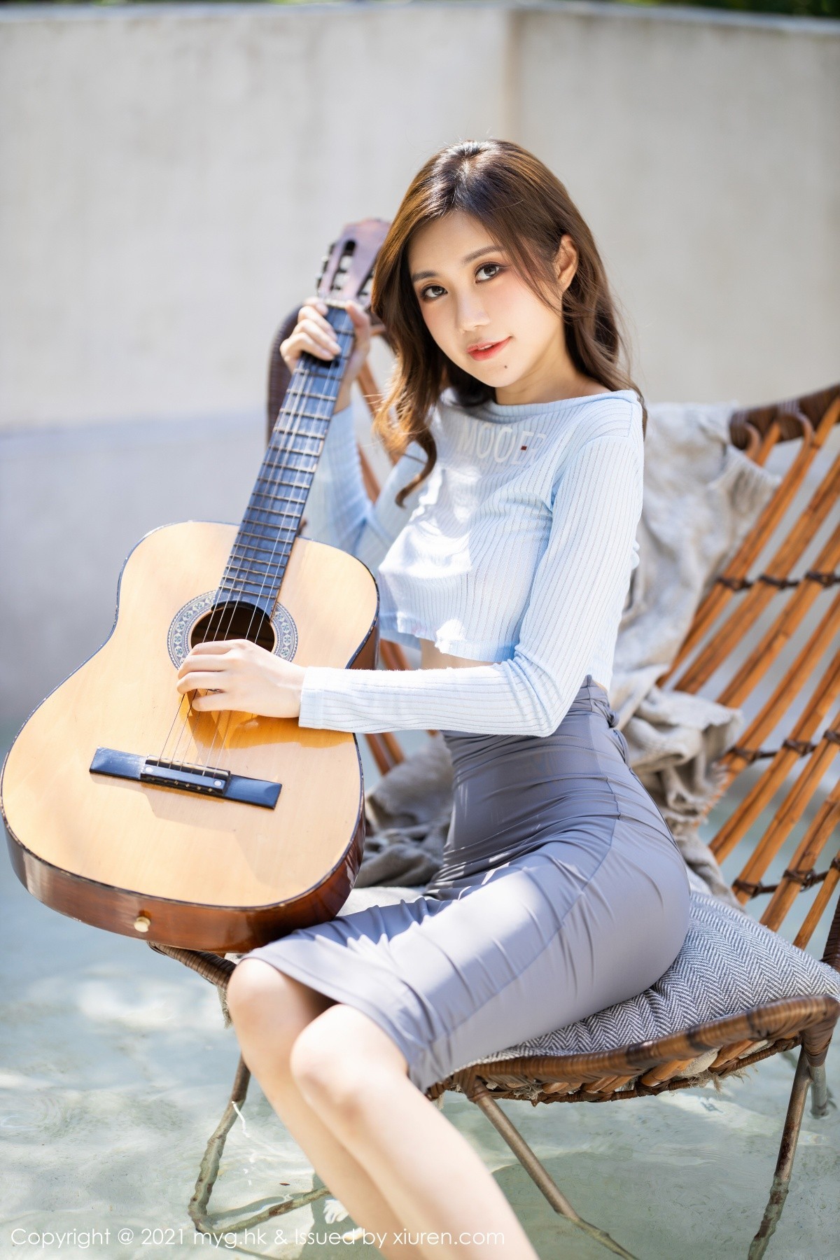 Jpxgyw.com_[MyGirl美媛馆]Vol.600_女神绮里嘉ula长三角旅拍吉他妹妹主题户外秀完美身材诱惑写真56P