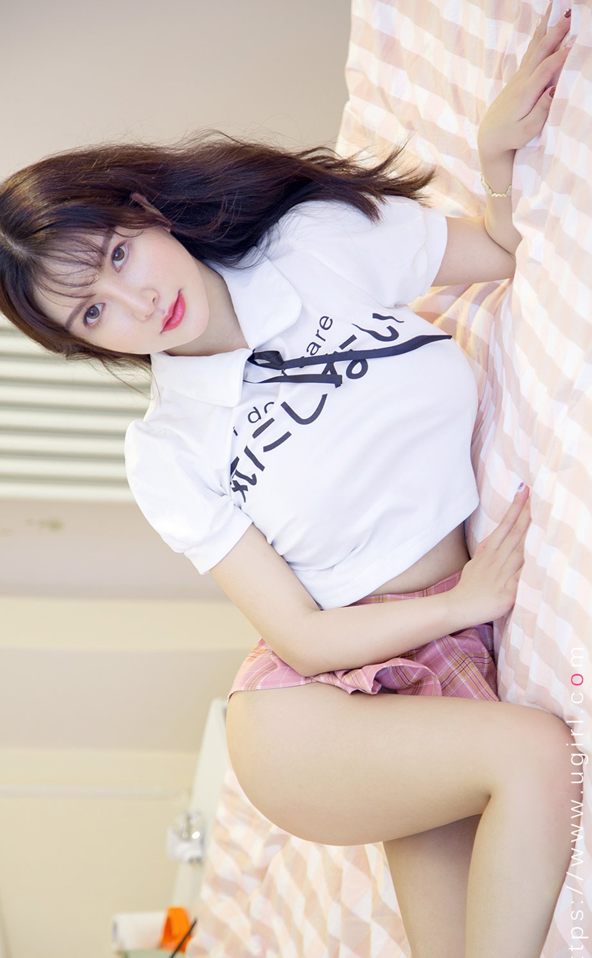 Jpxgyw.com_[Ugirls爱尤物]No.2189_模特优米甜妹计划主题私房性感服饰秀丰乳肥臀完美诱惑写真35P