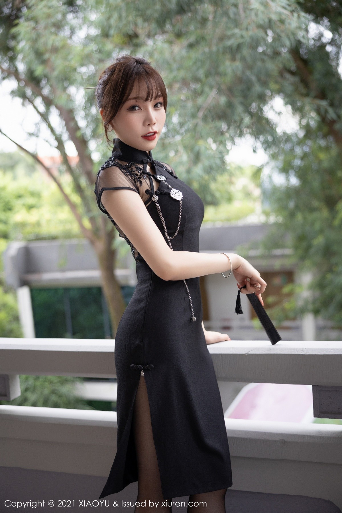 Jpxgyw.com_[XiaoYu画语界]Vol.629_女神芝芝Booty私房古韵旗袍配超薄黑丝裤袜秀美腿诱惑写真95P
