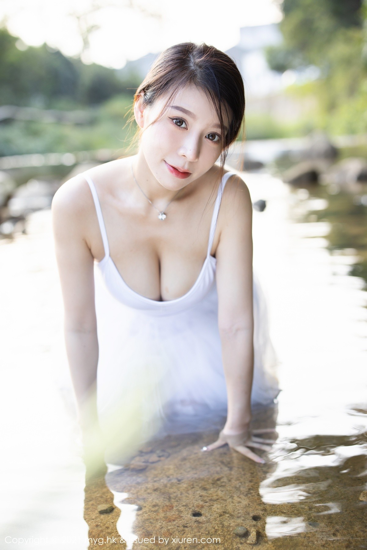 Jpxgyw.com_[MyGirl美媛馆]Vol.601_模特vetiver嘉宝贝儿长三角旅拍户外洁白芭蕾服饰湿身诱惑写真85P