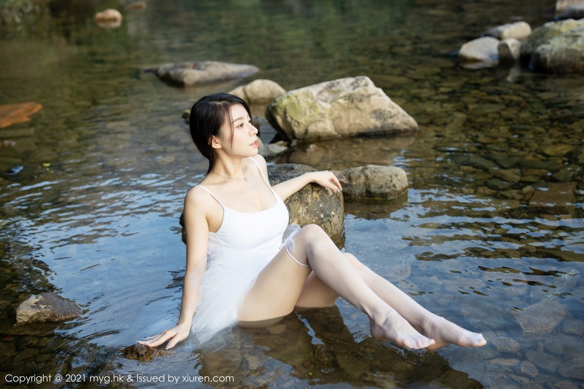 Jpxgyw.com_[MyGirl美媛馆]Vol.601_模特vetiver嘉宝贝儿长三角旅拍户外洁白芭蕾服饰湿身诱惑写真85P