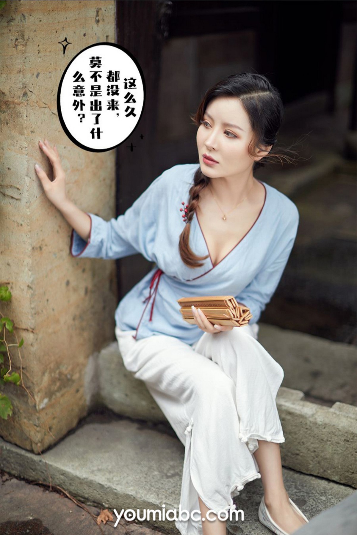 Jpxgyw.com_[YouMi尤蜜]Vol.724_模特黄金宝儿私房剧情主题民国风服饰半脱秀火辣身材诱惑写真55P