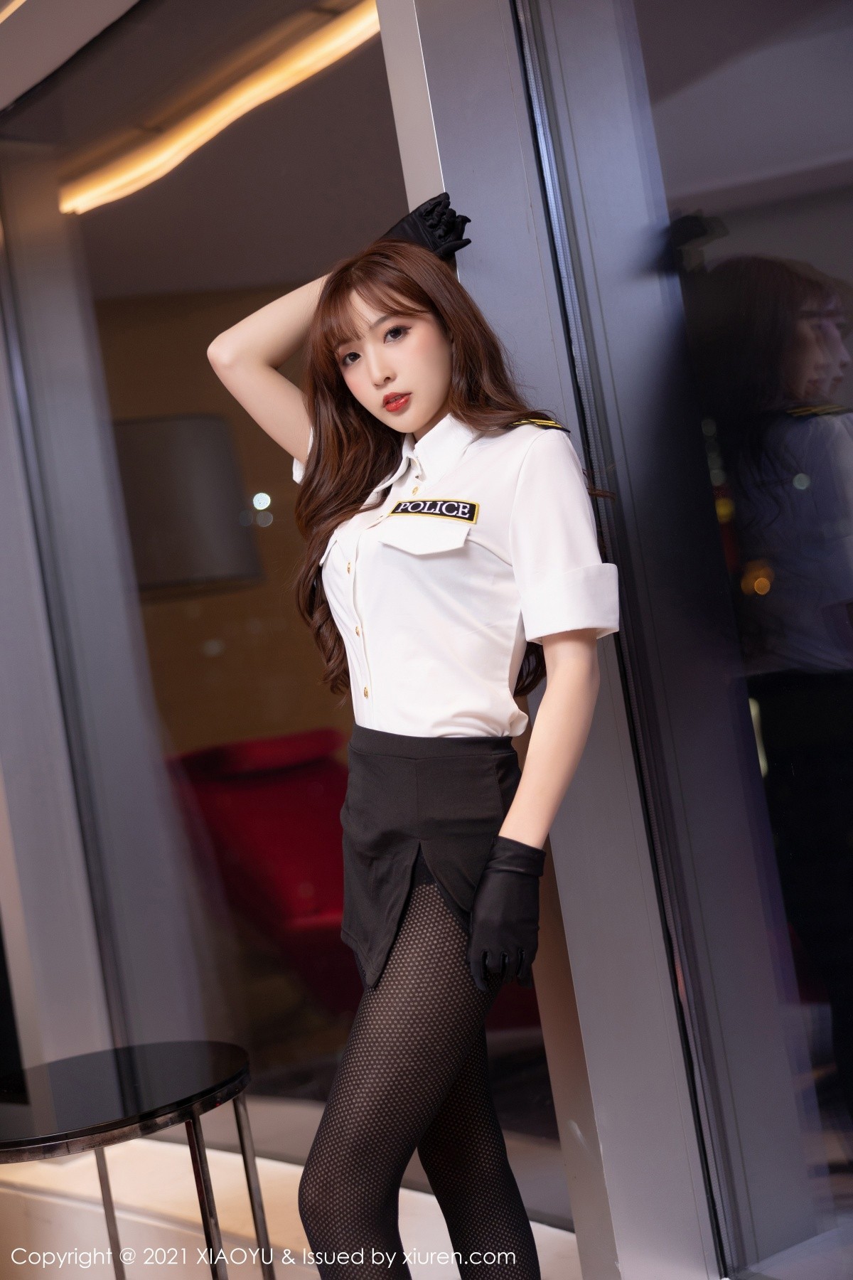 Jpxgyw.com_[XiaoYu画语界]Vol.631_模特林星阑纯白魅惑制服配黑丝裤袜半脱秀翘臀美腿诱惑写真72P
