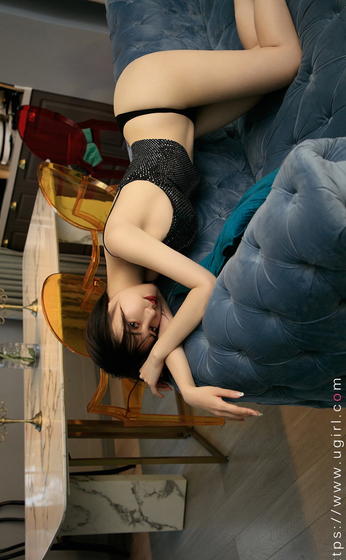 Jpxgyw.com_[Ugirls爱尤物]No.2195_模特夏玲蔓私房黑色吊带内衣配丁字裤秀完美身材诱惑写真35P