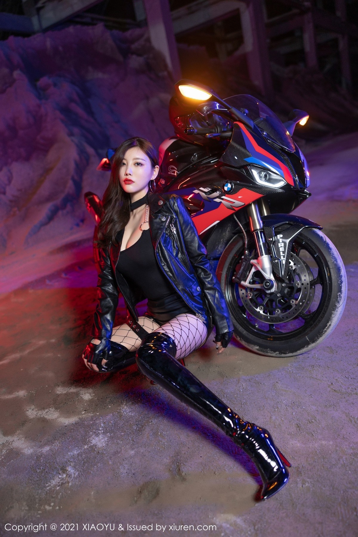 Jpxgyw.com_[XiaoYu画语界]Vol.638_女神杨晨晨sugar广西心愿旅拍机车女郎飒爽皮靴网袜魅惑写真74P