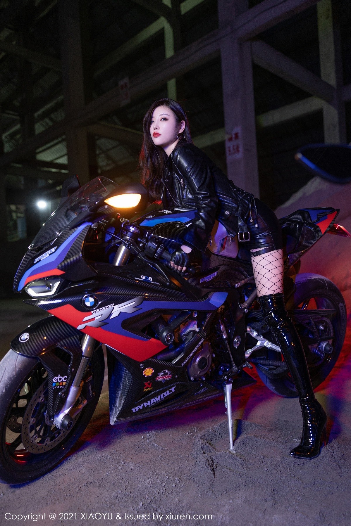 Jpxgyw.com_[XiaoYu画语界]Vol.638_女神杨晨晨sugar广西心愿旅拍机车女郎飒爽皮靴网袜魅惑写真74P