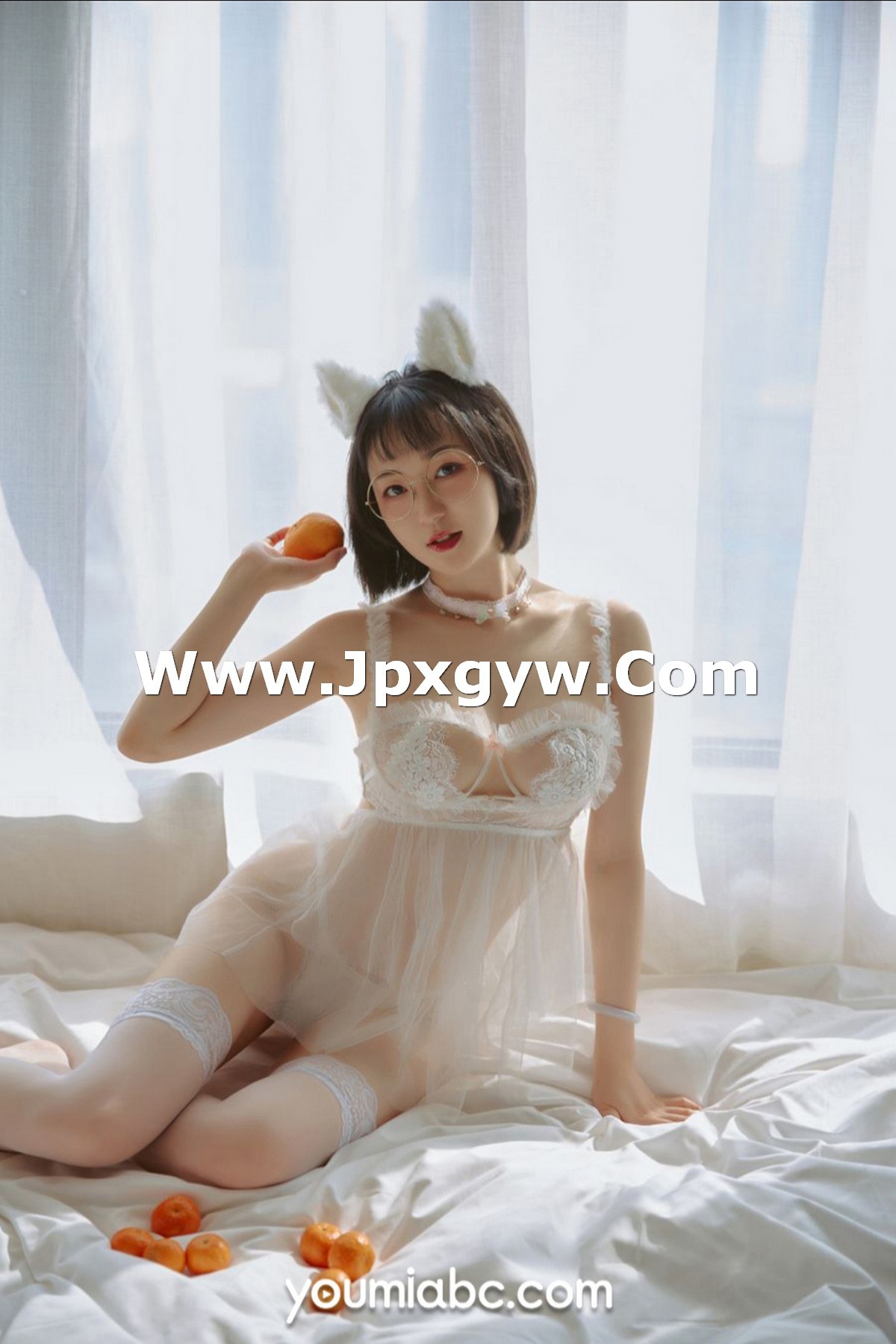Jpxgyw.com_[YouMi尤蜜]Vol.727_模特龙女宝宝猫咪装扮主题薄纱服饰透视秀火辣身材诱惑写真34P