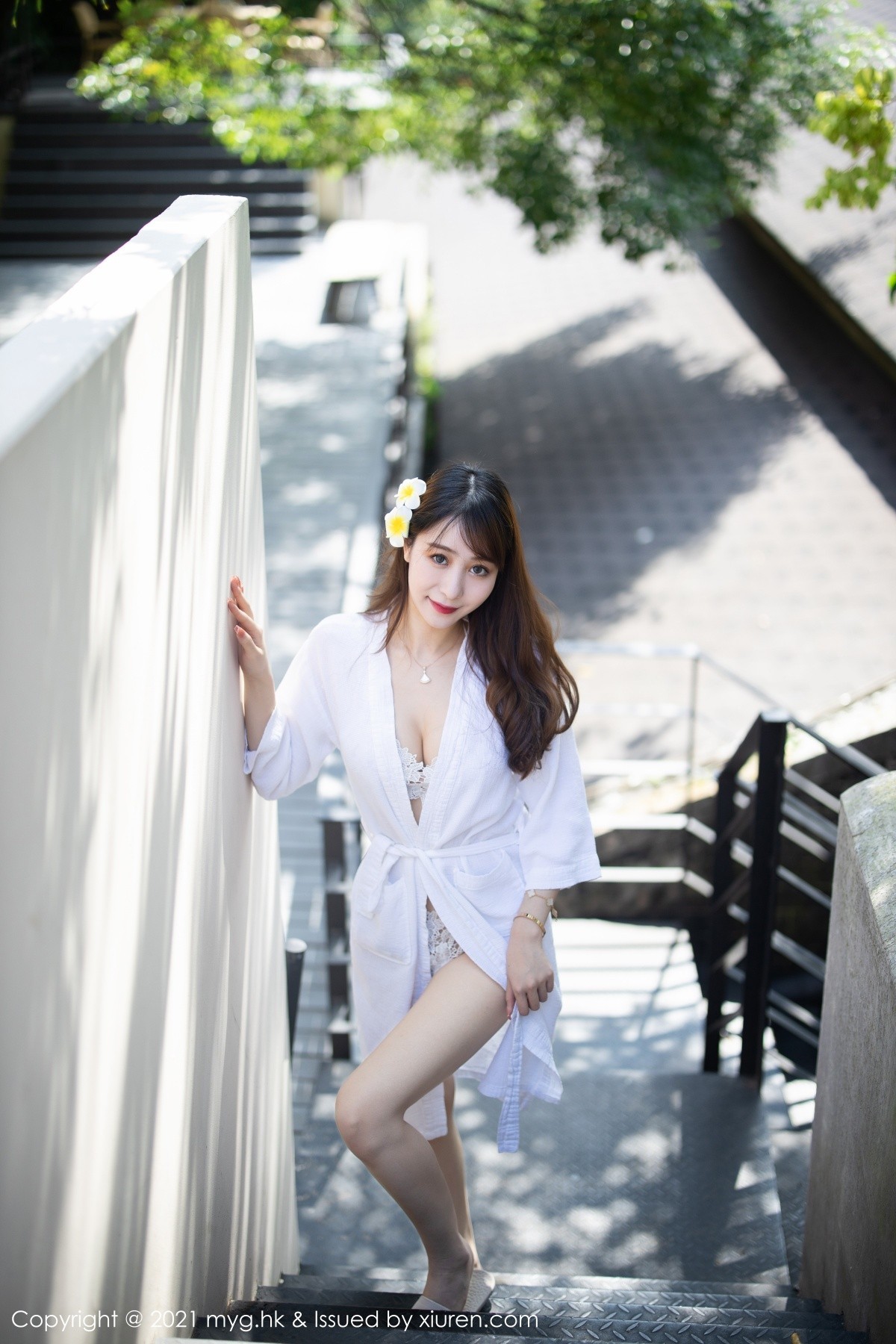 Jpxgyw.com_[MyGirl美媛馆]Vol.613_模特水水er长三角旅拍轻透白色镂空服饰秀丰满身材诱惑写真58P