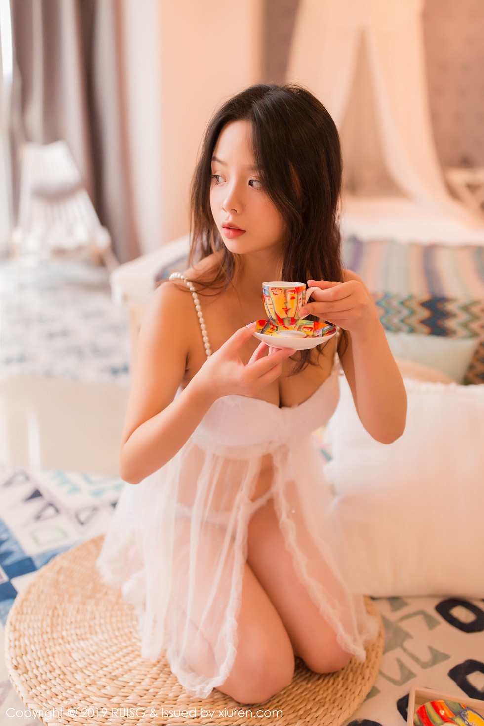 Jpxgyw.com_[RUISG瑞丝馆]VOL.081_嫩模木木夕Mmx私房性感白色薄纱内衣秀完美身材诱惑写真46P