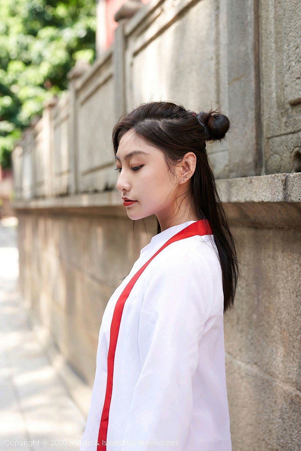 Jpxgyw.com_[MiiTao蜜桃社]Vol.142_新人嫩模茵茵简紫霞仙子CoS古典风清新迷人写真34P