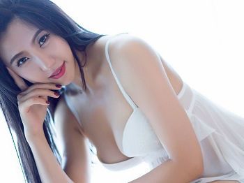 Vol.044_苗条青春美女大熙职场OL蒙面黑色丝袜+洗手间湿身完美骚扰写真47P