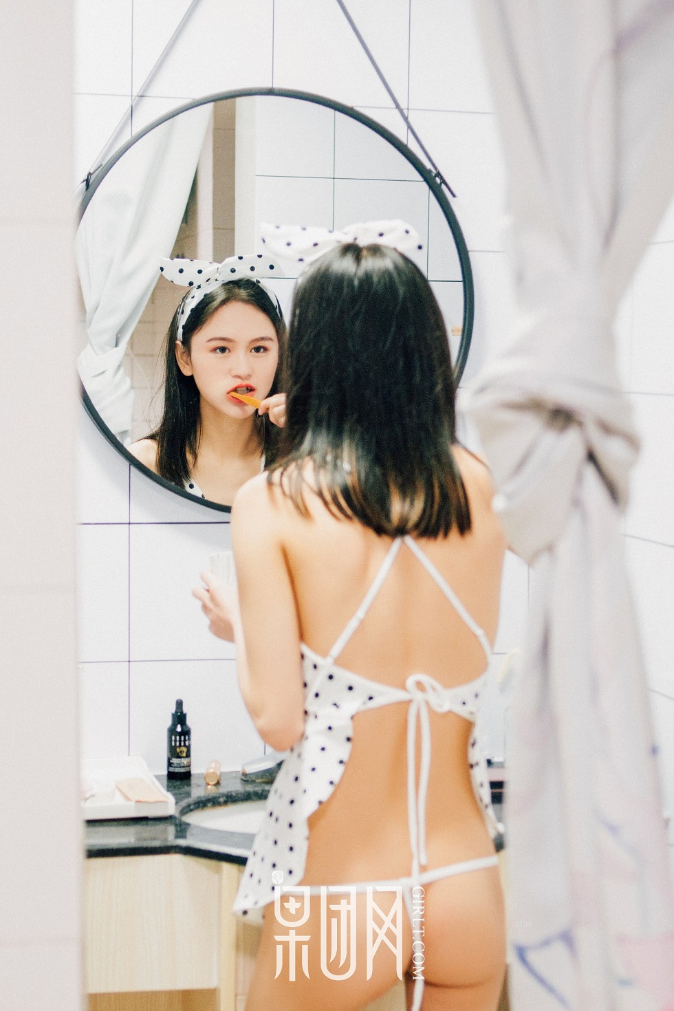 Jpxgyw.com_[GIRLT果团网]NO.143_性感兔女郎私房斑点比基尼半脱露诱人胴体火辣诱惑写真40P