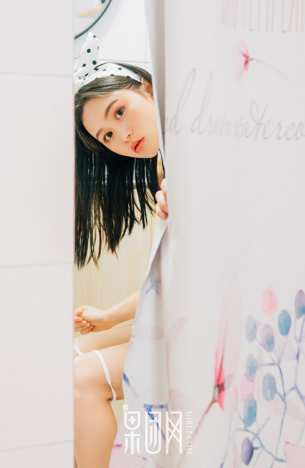 Jpxgyw.com_[GIRLT果团网]NO.143_性感兔女郎私房斑点比基尼半脱露诱人胴体火辣诱惑写真40P