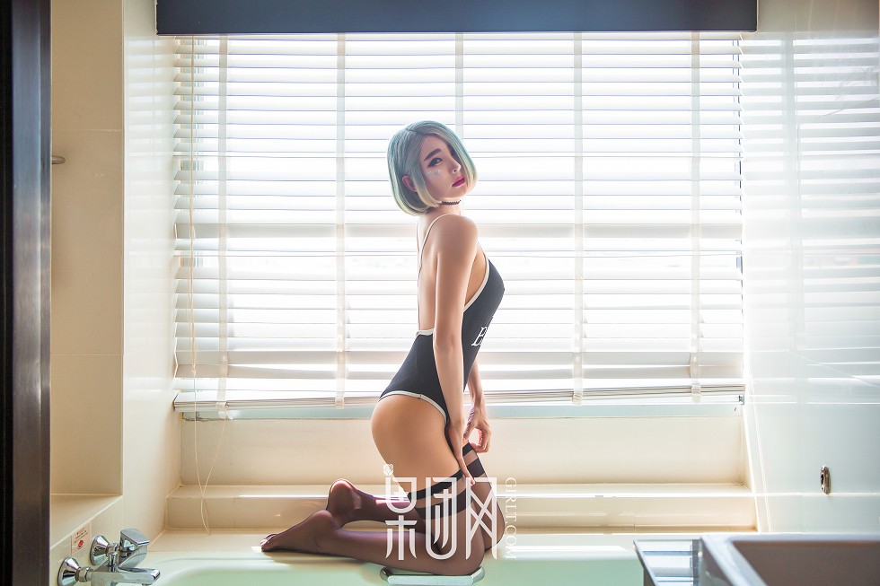 Jpxgyw.com_[GIRLT果团网]NO.145_果团泰国特辑嫩模高叉连体衣+缕空情趣内衣撩人诱惑写真50P