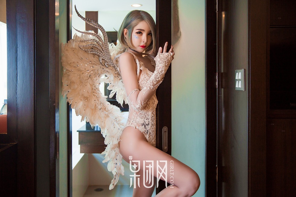 Jpxgyw.com_[GIRLT果团网]NO.145_果团泰国特辑嫩模高叉连体衣+缕空情趣内衣撩人诱惑写真50P