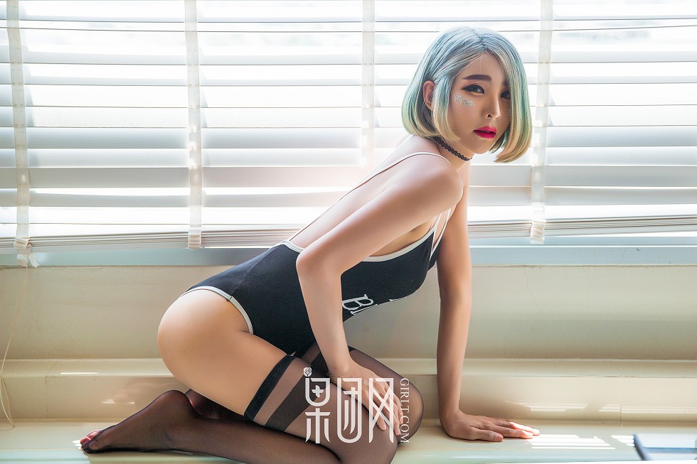 Jpxgyw.com_[GIRLT果团网]NO.145_果团泰国特辑嫩模高叉连体衣+缕空情趣内衣撩人诱惑写真50P