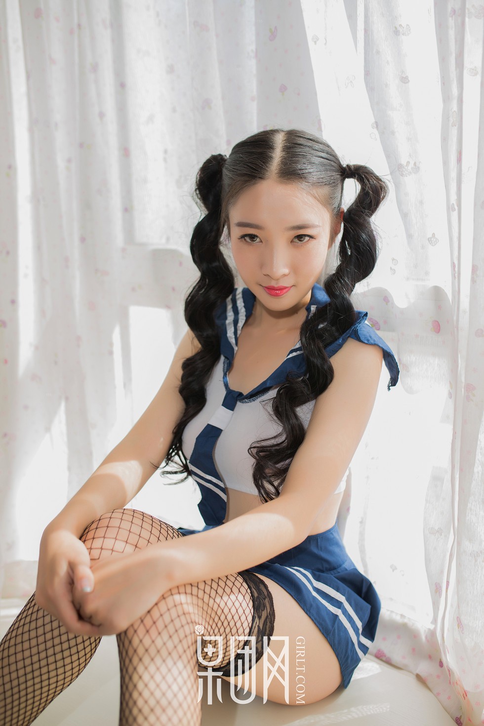 Jpxgyw.com_[GIRLT果团网]TG031_清纯学生妹私房制服配黑丝网袜+真空白衬衣撩人诱惑写真71P