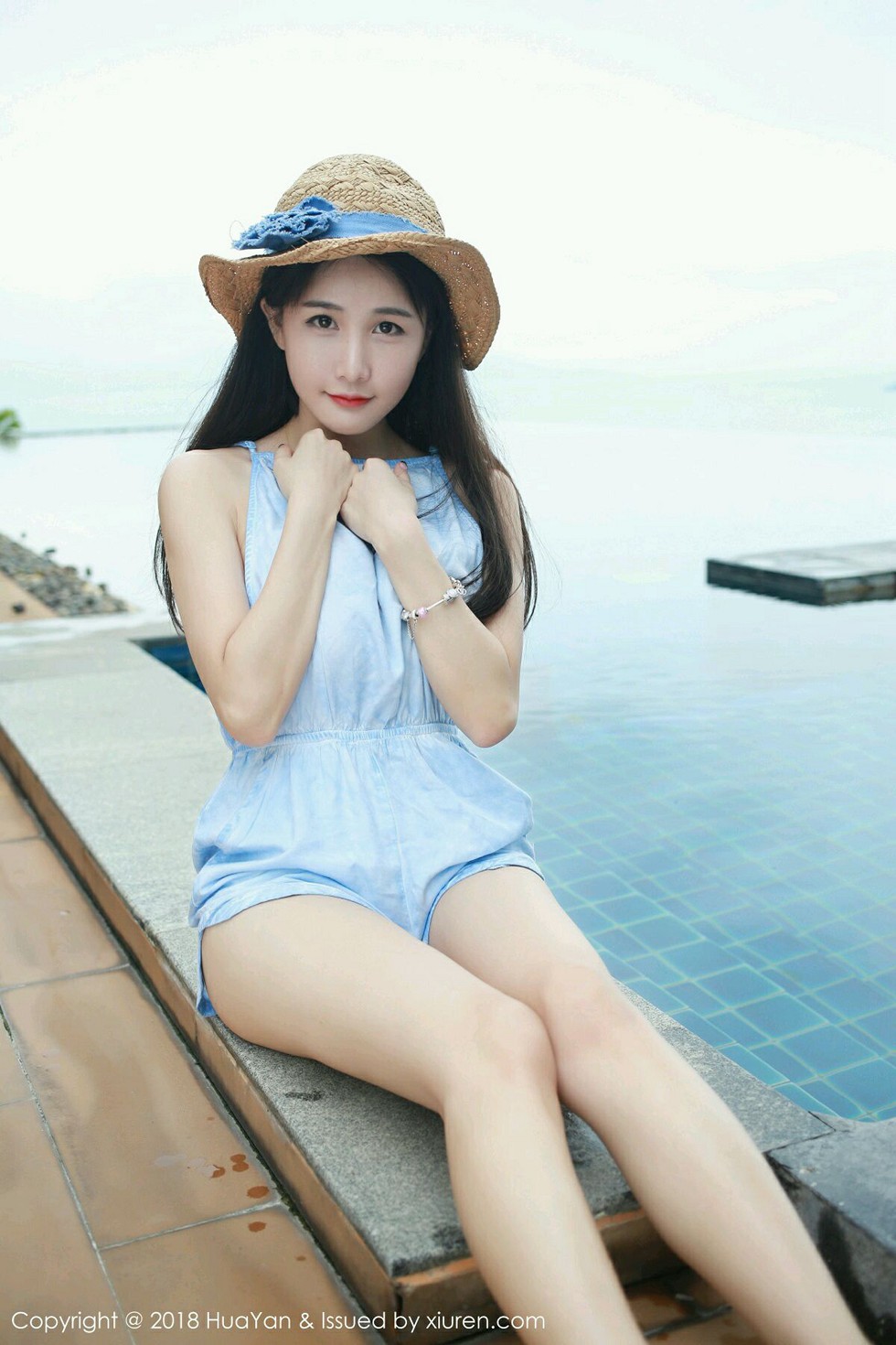 Jpxgyw.com_[HuaYan花の颜]Vol.057_嫩模小沫琳苏梅岛旅拍泳池里白色浴巾裹身秀豪乳诱惑写真40P