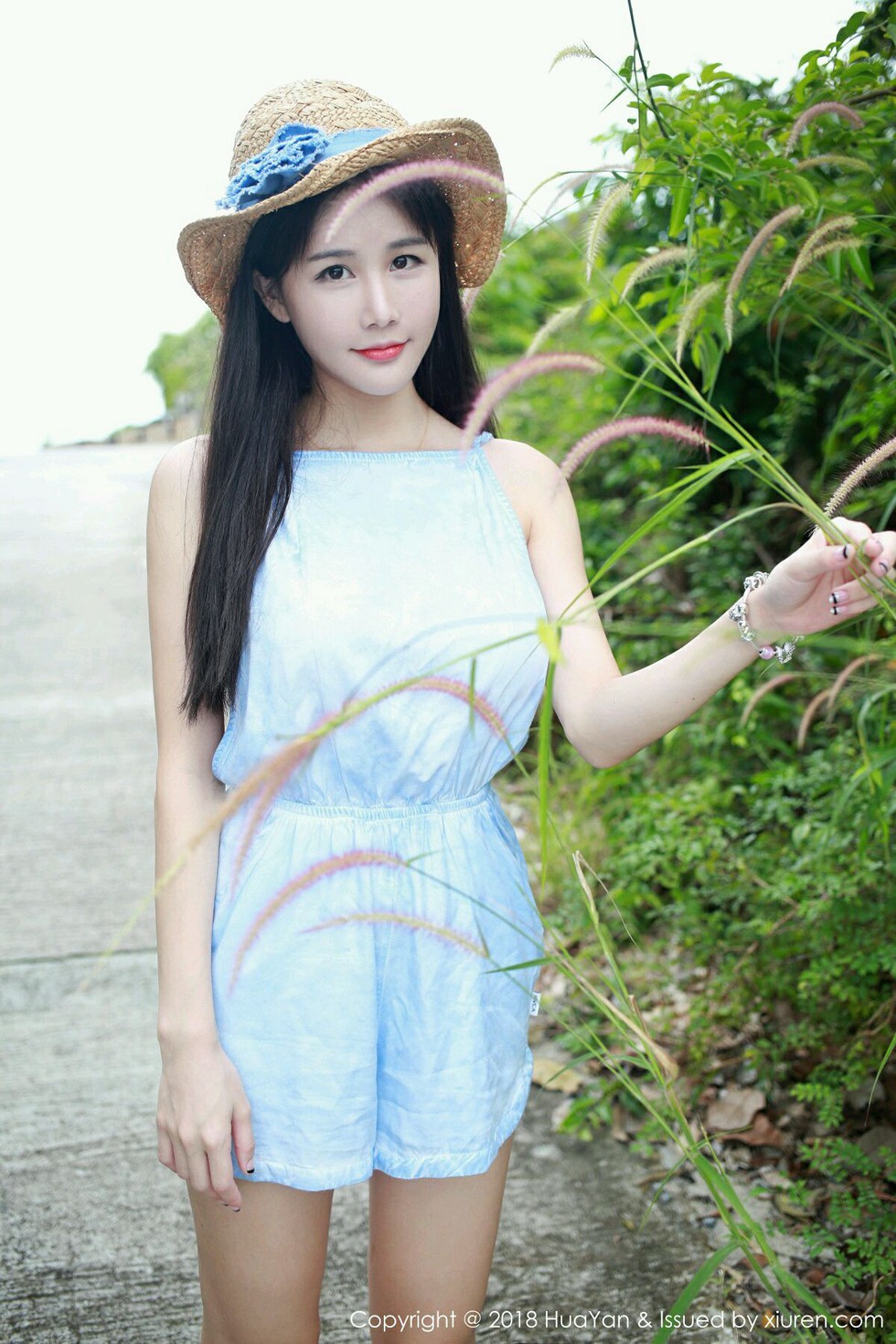 Jpxgyw.com_[HuaYan花の颜]Vol.057_嫩模小沫琳苏梅岛旅拍泳池里白色浴巾裹身秀豪乳诱惑写真40P