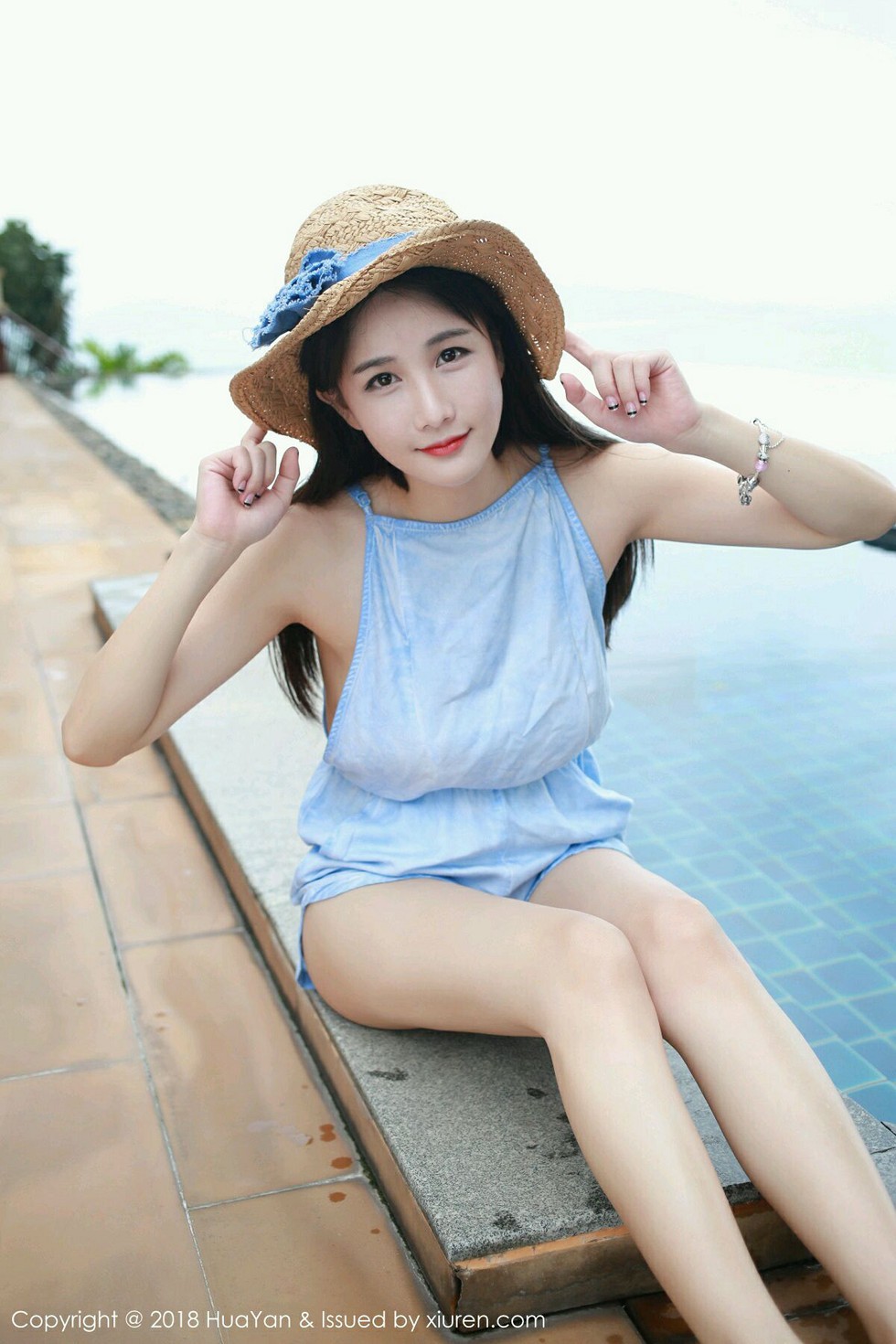 Jpxgyw.com_[HuaYan花の颜]Vol.057_嫩模小沫琳苏梅岛旅拍泳池里白色浴巾裹身秀豪乳诱惑写真40P
