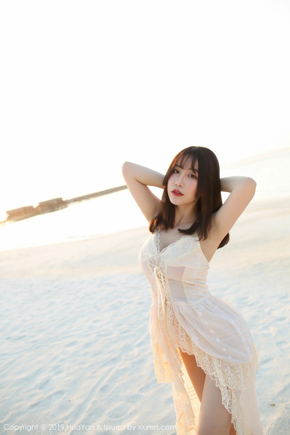 Jpxgyw.com_[HuaYan花の颜]Vol.068_女神绯月樱-Cherry马代旅拍私房白色内衣露童颜巨乳诱惑写真51P