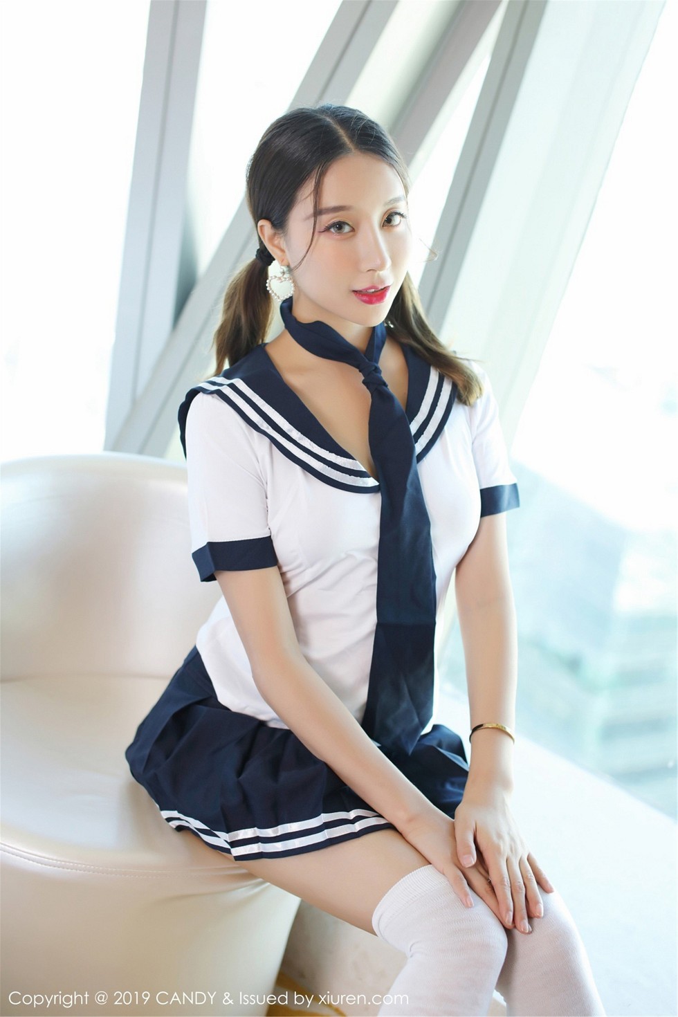 Jpxgyw.com_[Candy网红馆]Vol.073_嫩模筱慧私房清纯学生制服+黑色丁字裤秀翘臀诱惑写真46P