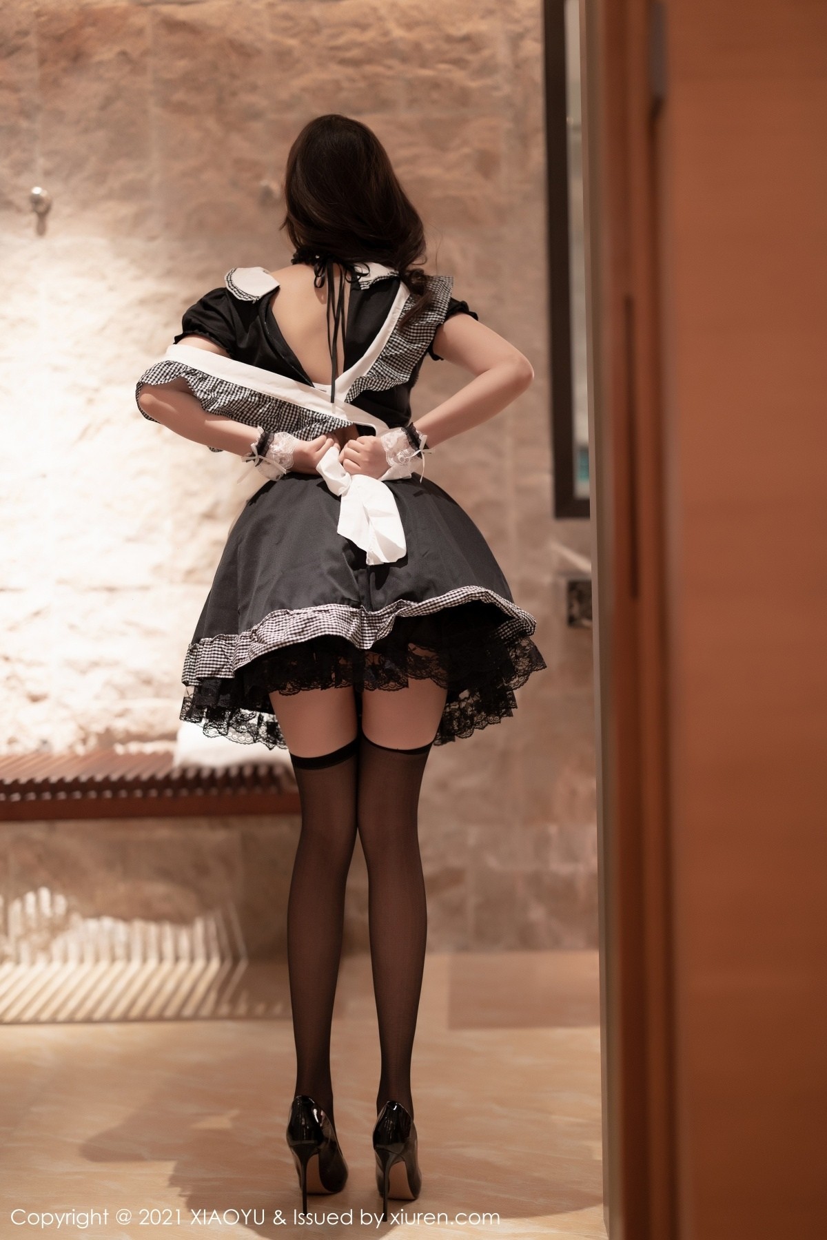 Jpxgyw.com_[XiaoYu画语界]Vol.658_女神杨晨晨sugar广西心愿旅拍脱女仆制服露丰满身材诱惑写真100P