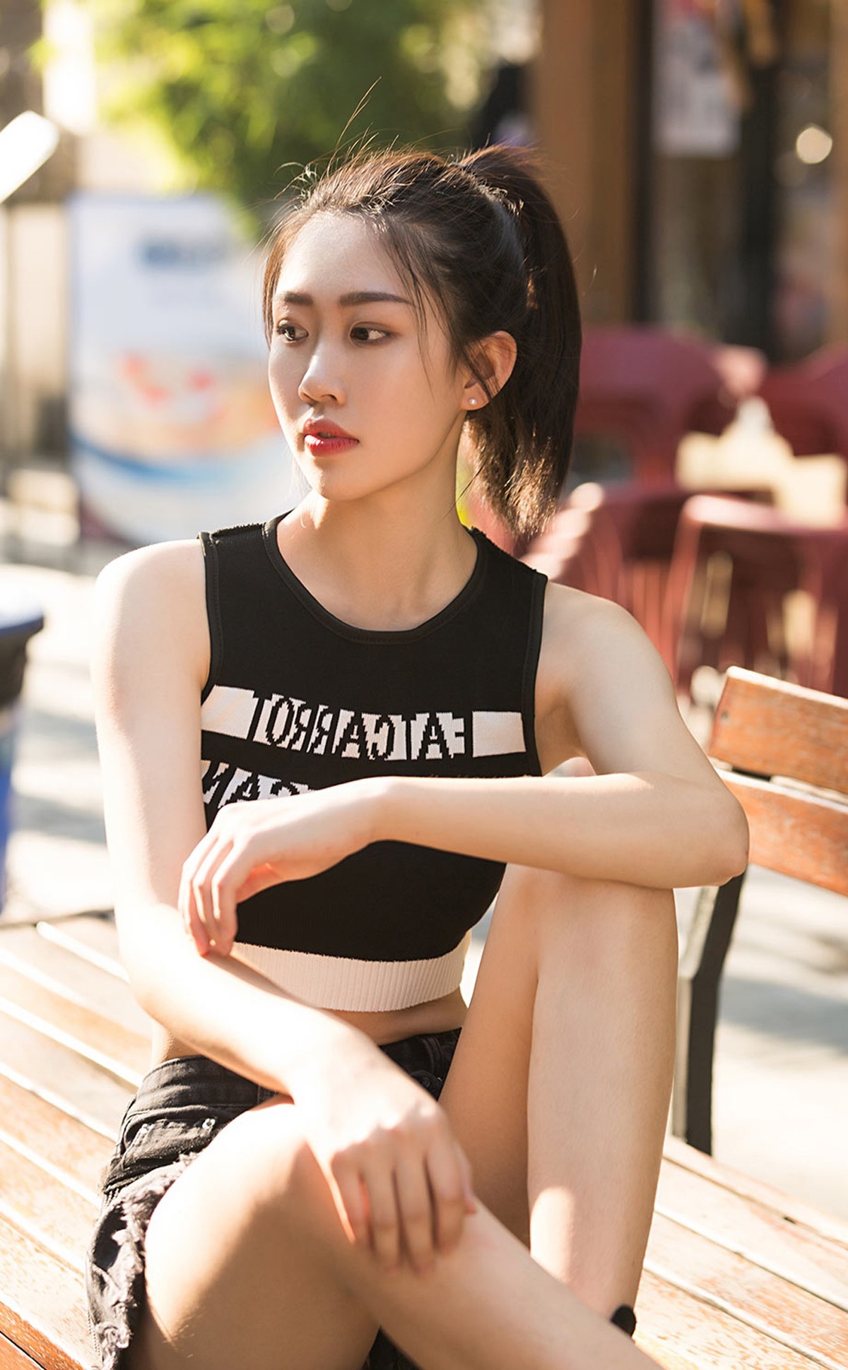 Jpxgyw.com_[Ugirls爱尤物]No.2218_模特小雪儿甜妹日志主题私房性感粉色内衣+日常清纯生活写真35P