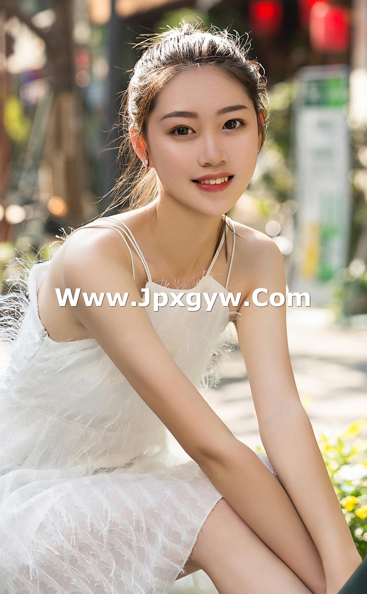 Jpxgyw.com_[Ugirls爱尤物]No.2218_模特小雪儿甜妹日志主题私房性感粉色内衣+日常清纯生活写真35P