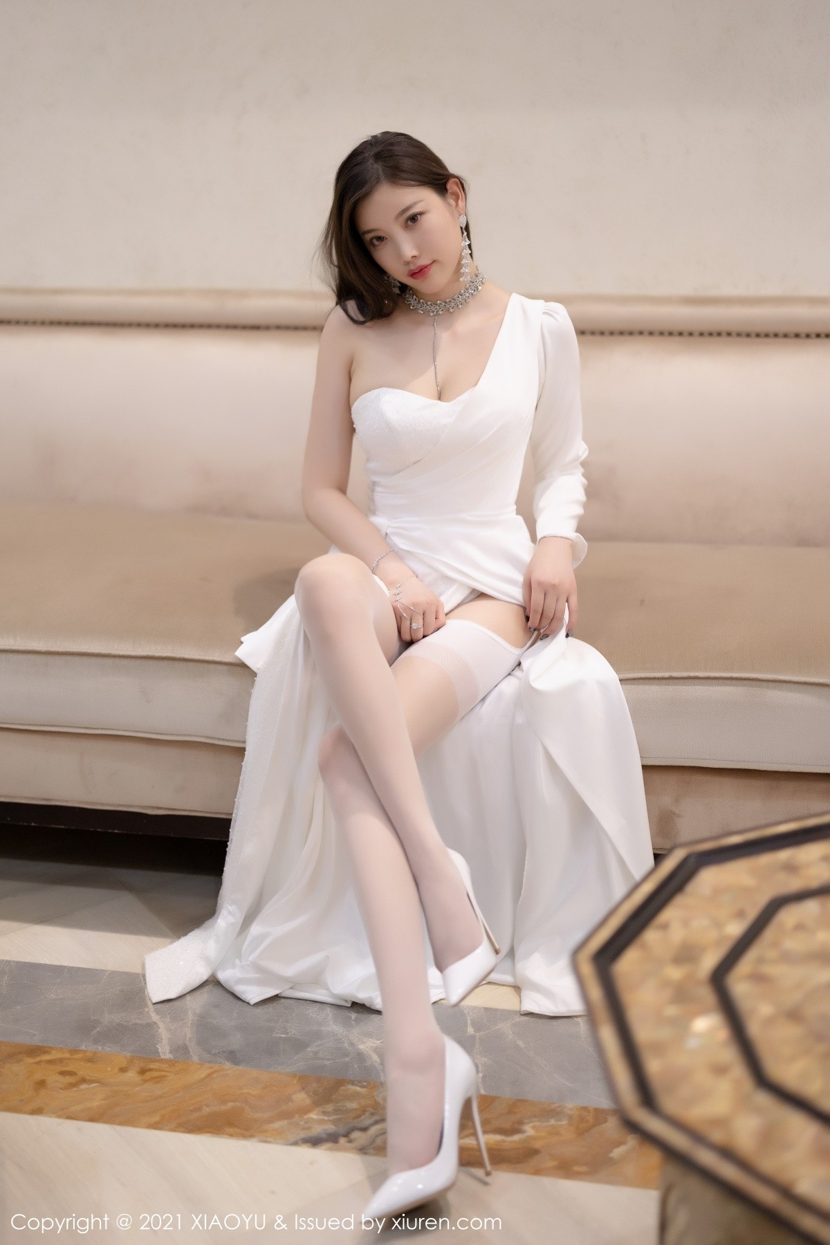 Jpxgyw.com_[XiaoYu画语界]Vol.663_女神杨晨晨sugar广西心愿旅拍私房白色蕾丝情趣内衣诱惑写真110P