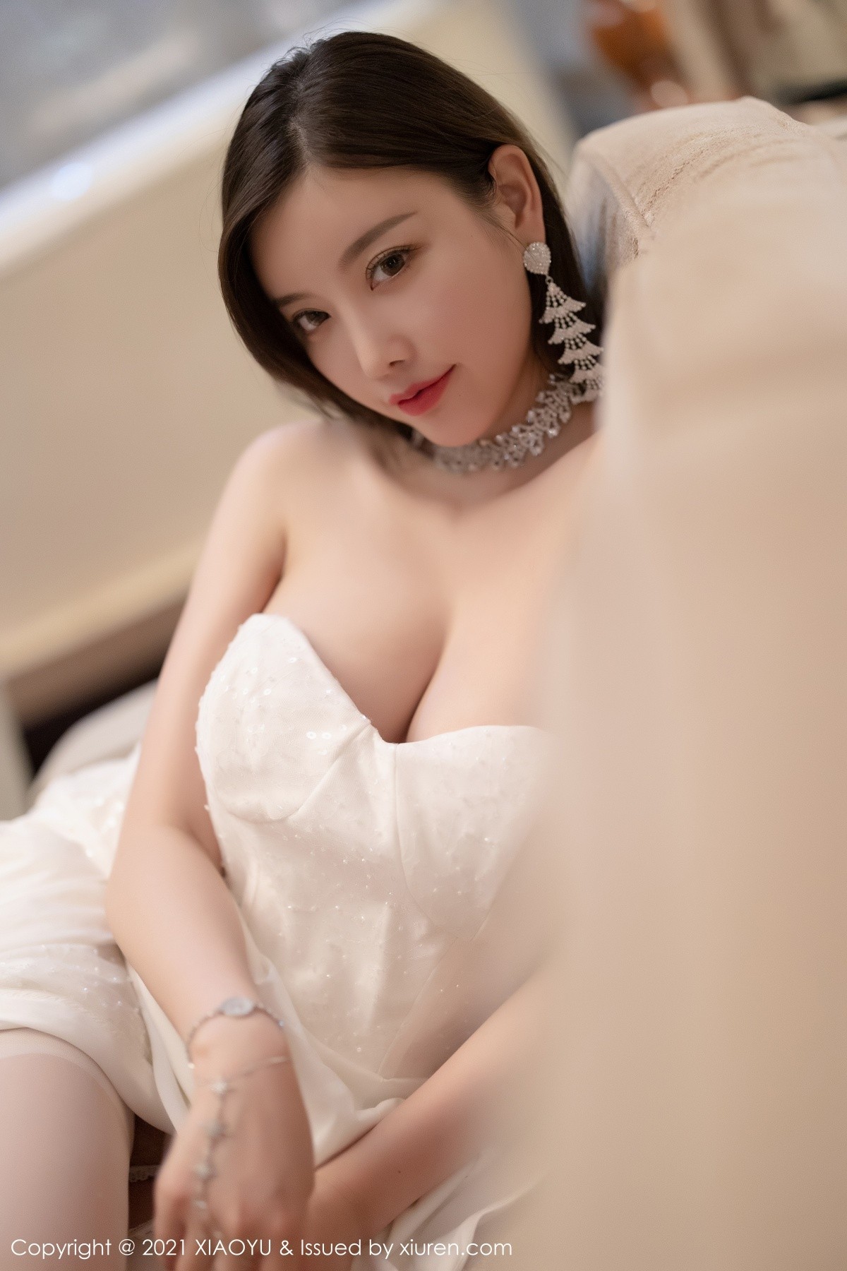 Jpxgyw.com_[XiaoYu画语界]Vol.663_女神杨晨晨sugar广西心愿旅拍私房白色蕾丝情趣内衣诱惑写真110P