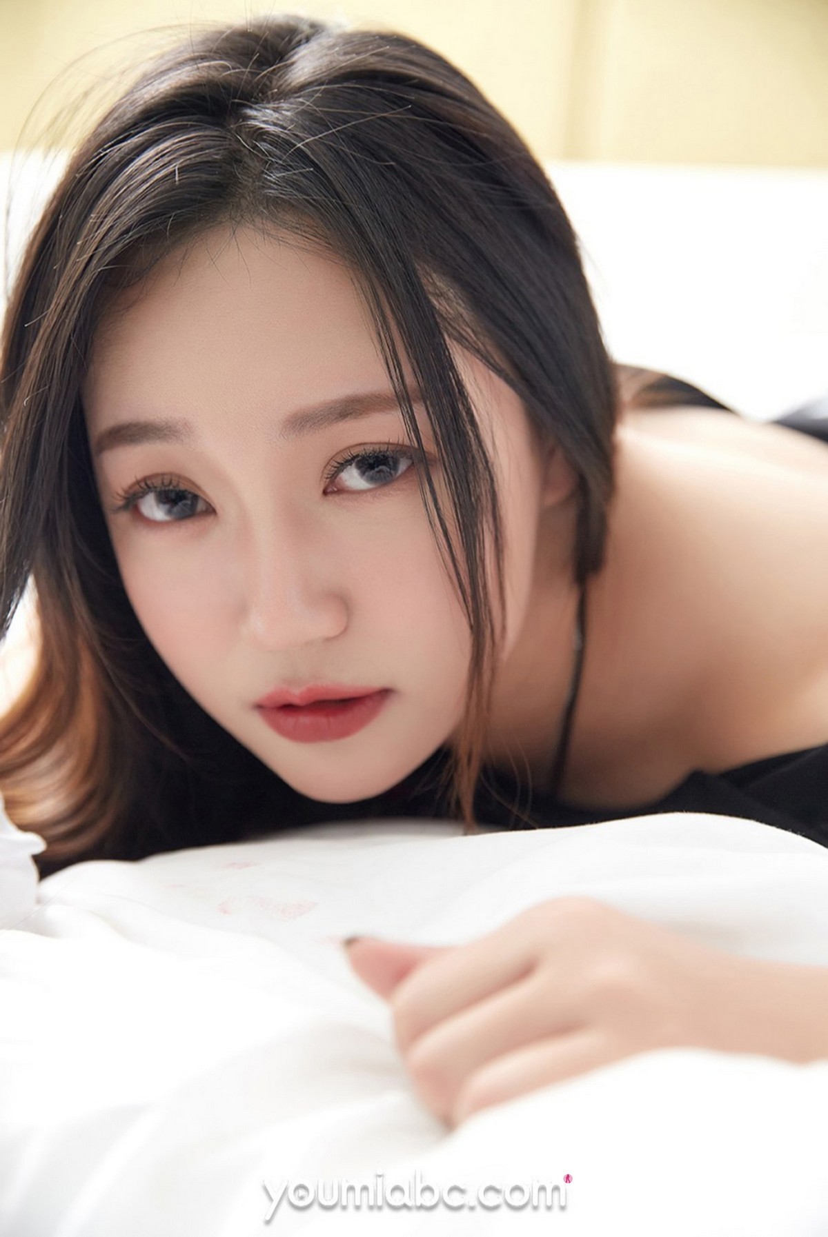 Jpxgyw.com_[YouMi尤蜜]Vol.748_模特奶油情趣剧情主题私房女仆装露三点式内衣惹火诱惑写真53P