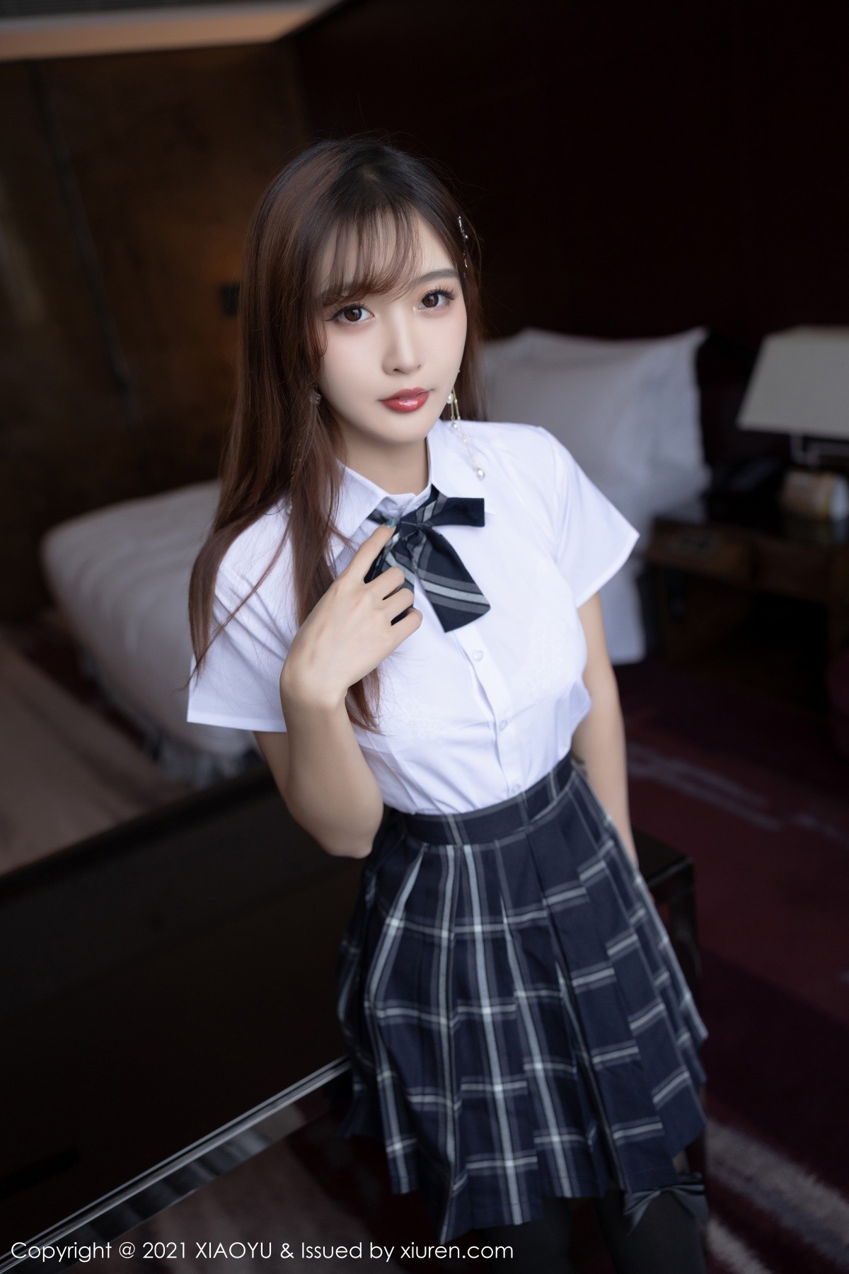 Jpxgyw.com_[XiaoYu画语界]Vol.667_模特林星阑脱性感JK制服露白色蕾丝连体衣秀完美身材诱惑写真103P