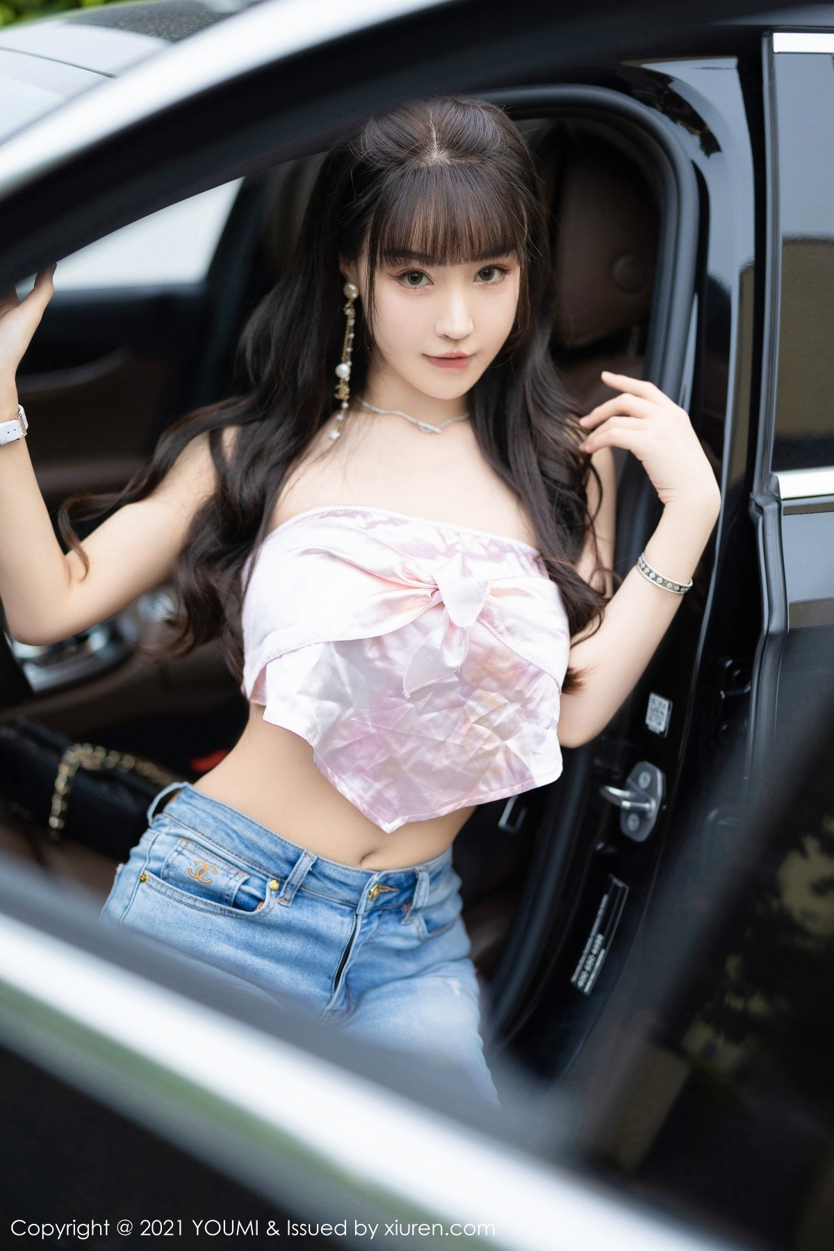 Jpxgyw.com_[YouMi尤蜜荟]Vol.725_女神朱可儿Flower成都旅拍户外车拍魅惑衣露傲人豪乳诱惑写真74P