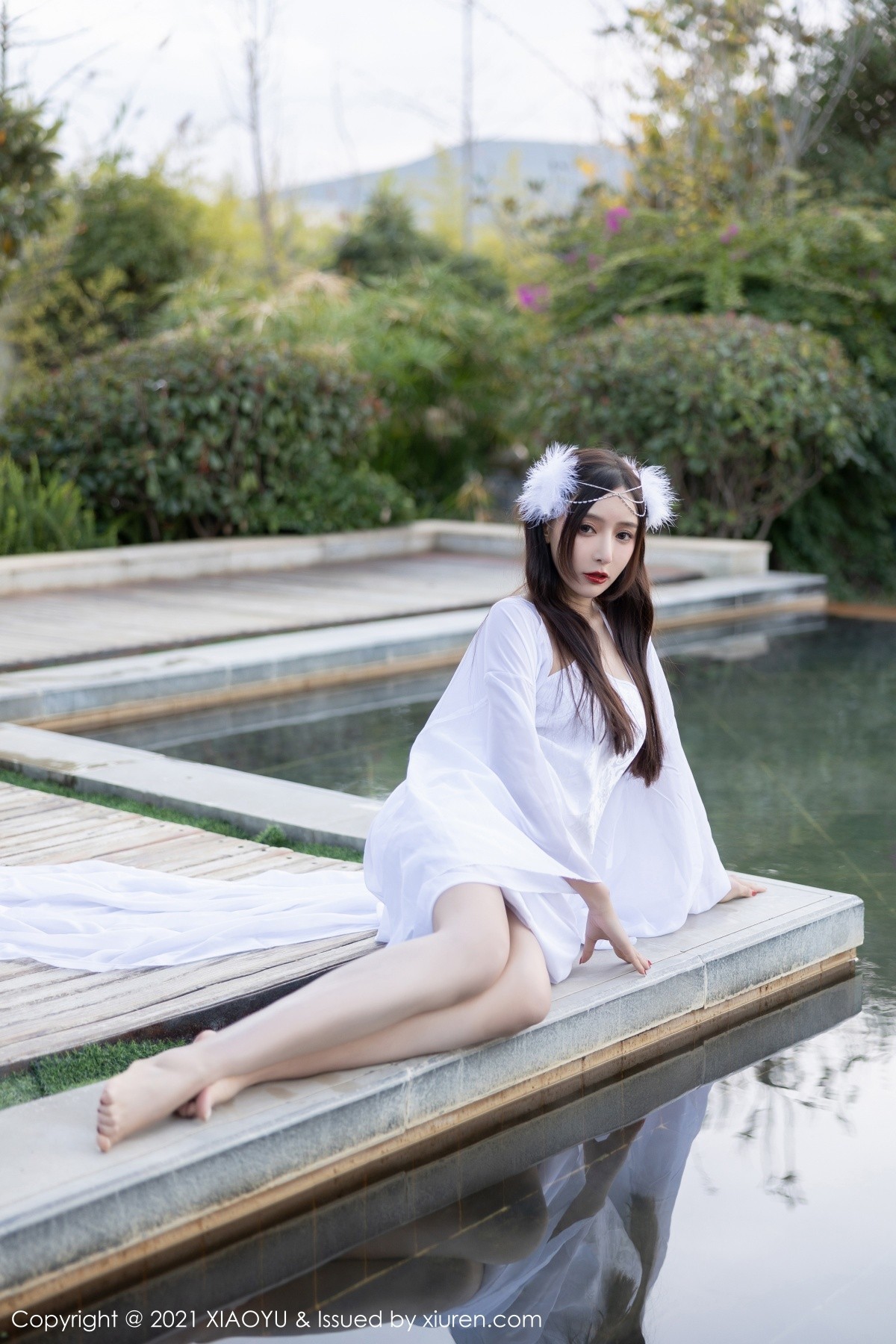 Jpxgyw.com_[XiaoYu画语界]Vol.672_女神王馨瑶yanni云南星愿旅拍白纱古装服饰秀火辣身材诱惑写真71P