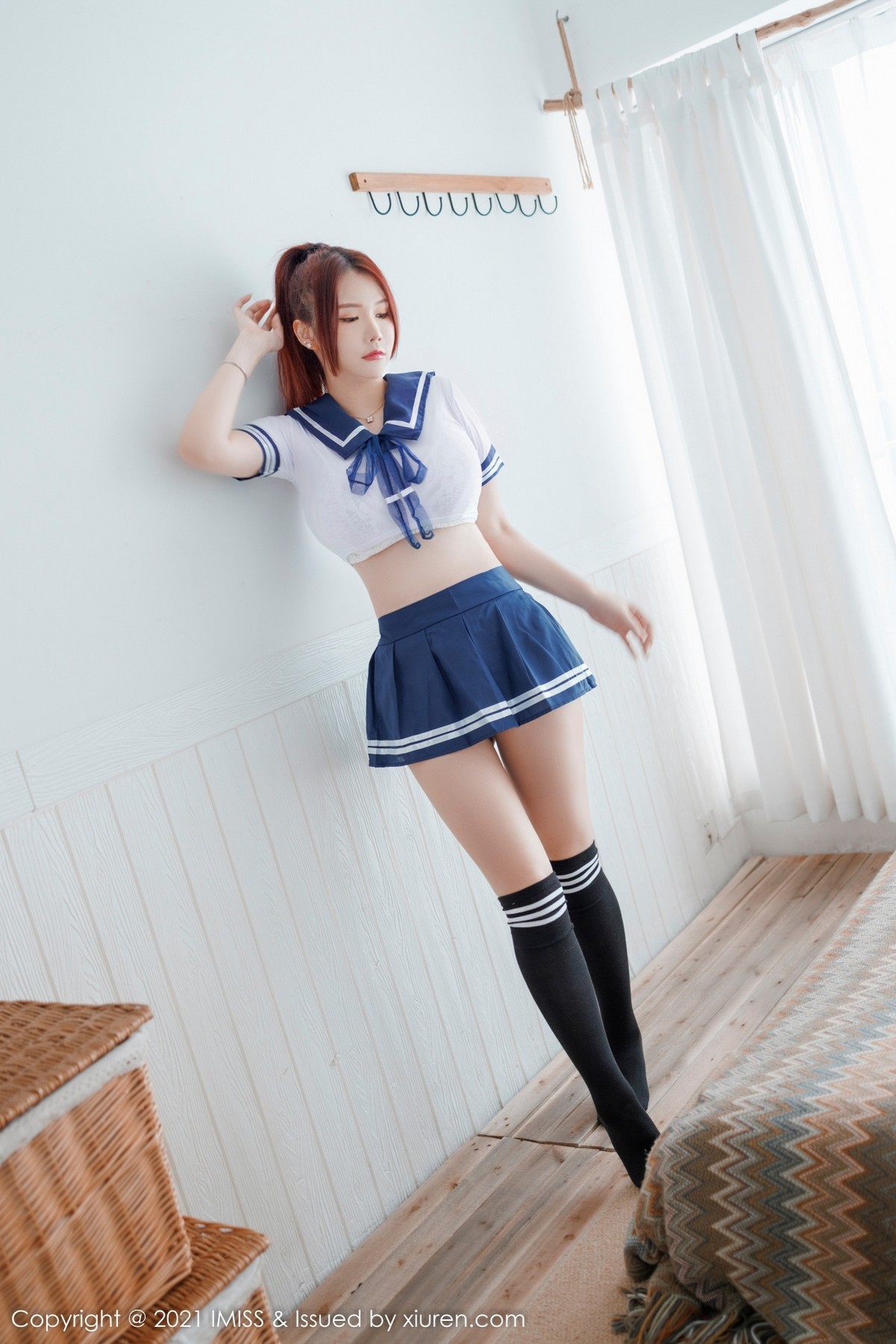 Jpxgyw.com_[IMISS爱蜜社]Vol.644_模特Evon陈赞之私房脱性感超短裙制服秀完美身材极致诱惑写真36P