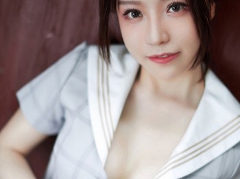 Vol.758_车模白亦Ada户外性感JK工作服半撩短裙露蜜桃臀美腿撩人骚扰写真24P