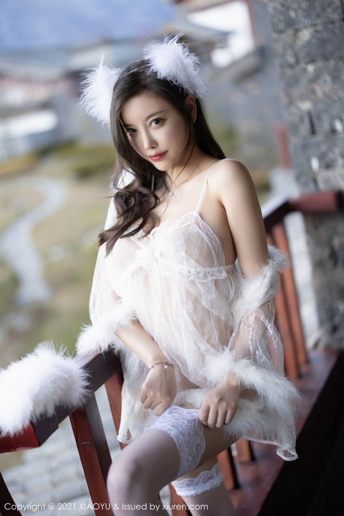 Jpxgyw.com_[XiaoYu画语界]Vol.680_女神杨晨晨sugar丽江心愿旅拍私房轻纱吊裙秀火辣身材诱惑写真69P
