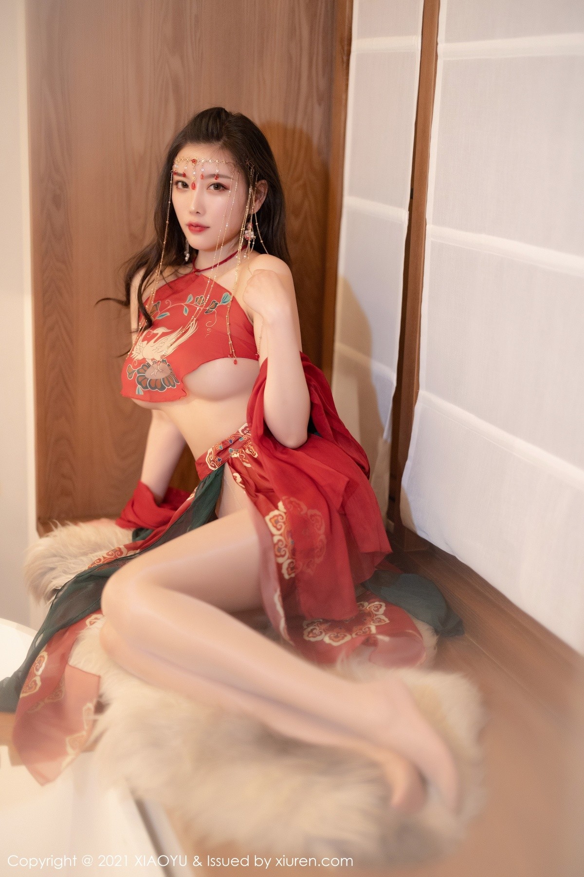 Jpxgyw.com_[XiaoYu画语界]Vol.688_女神杨晨晨sugar丽江心愿旅拍私房红色古装肚兜撩人诱惑写真83P
